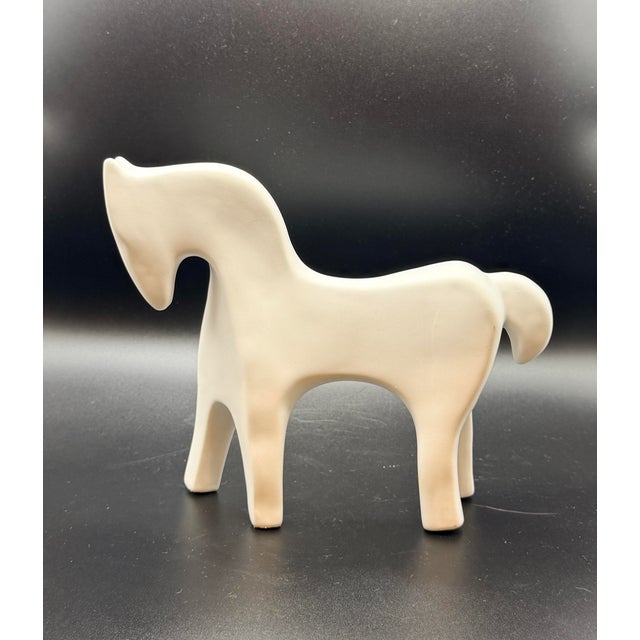 Minimalist White Horse Sculpture – Modern Matte Animal Figurine For Sale - Image 4 of 5
