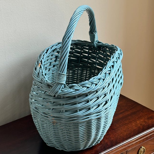 Vintage Cornflower Blue European-Style Market Basket For Sale - Image 11 of 12