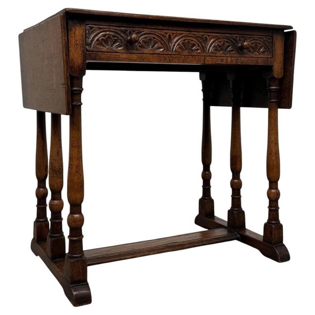 Wood 20th Century English Oak Drop-Leaf Side Table For Sale - Image 7 of 15