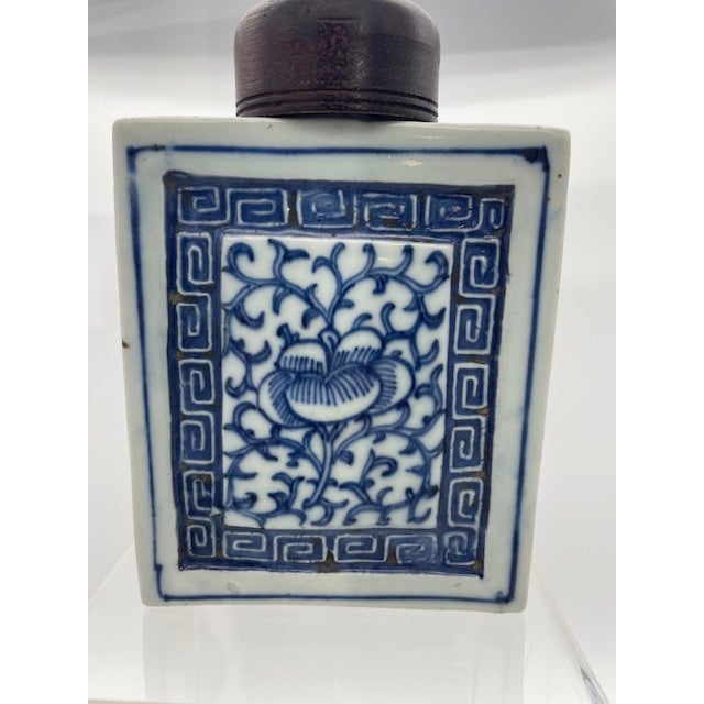 Antique 19th Century Chinese Tea Caddy For Sale - Image 4 of 8