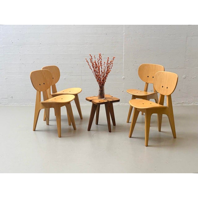 These 3221 chairs were designed by junzo sakakura and manufactured by tendo mokko. The design dates back to the 1950s and...