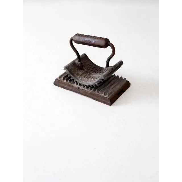 Metal Antique Geneva Hand Fluter Iron For Sale - Image 7 of 8