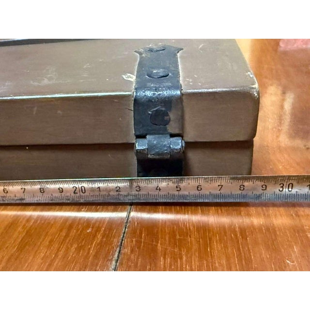 Late Gothic Polychromed Wooden Triptych Relief of Madonna and Child with Saints, 15th–16th Century For Sale - Image 15 of 18