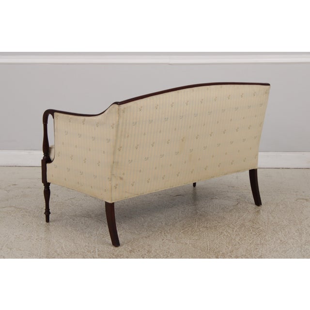1990s Laine Sheraton Style Mahogany Settee Loveseat For Sale - Image 5 of 18