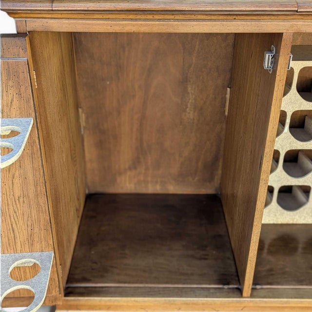 Chestnut 1970s Jasper Cabinet Co. Style Oak Dry Bar Cabinet For Sale - Image 8 of 18
