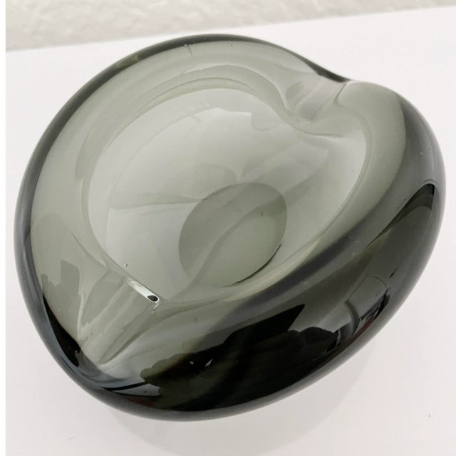 Mid 20th Century 1950s Danish Smoke Grey Glass Ashtray Bowl For Sale - Image 5 of 7