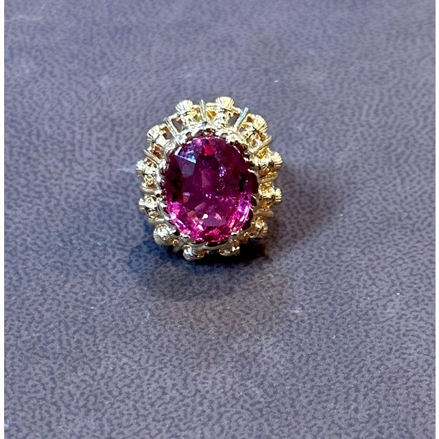 6 Carat Oval Cut Natural Pink Tourmaline 14 Karat Yellow Gold Ring For Sale In New York - Image 6 of 18
