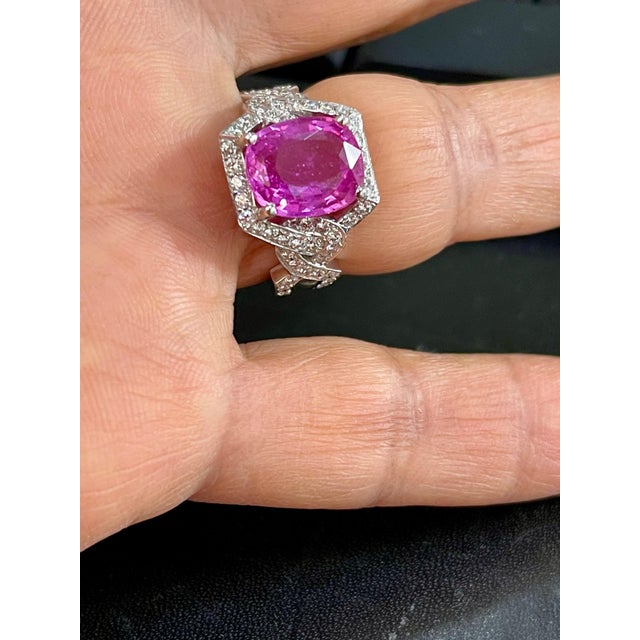 Gia 4.76 Ct Pink Cushion Sapphire & 1.2 Ct Diamond 18 Kt White Gold Ring, Estate For Sale - Image 4 of 8