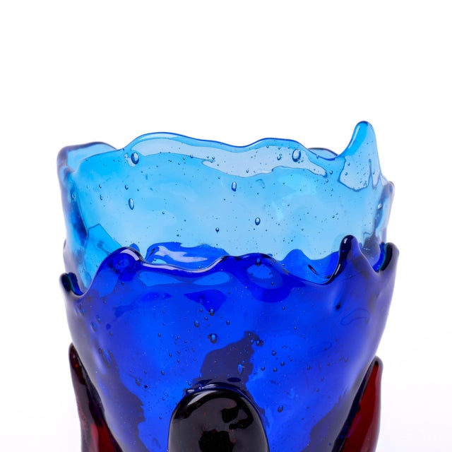 Not Yet Made - Made To Order Clear Extracolor Vase by Gaetano Pesce for Fish Design For Sale - Image 5 of 7