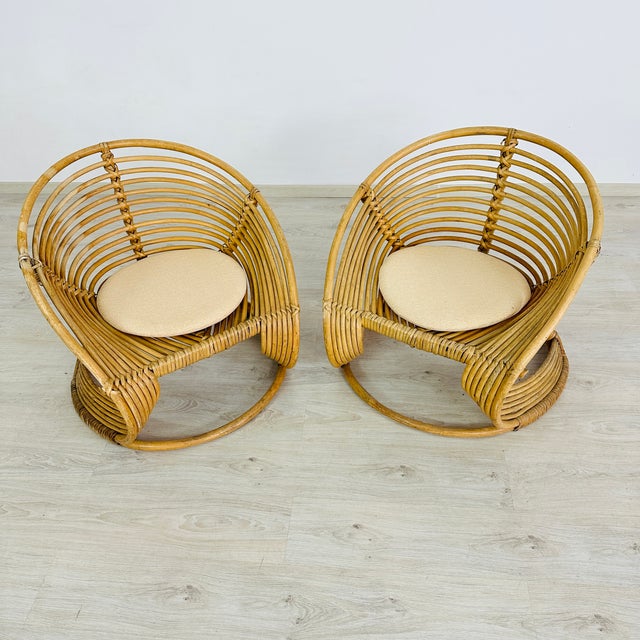 Italian Rattan Lounge Chairs With Coffee Table – Set of 3 For Sale In New York - Image 6 of 16
