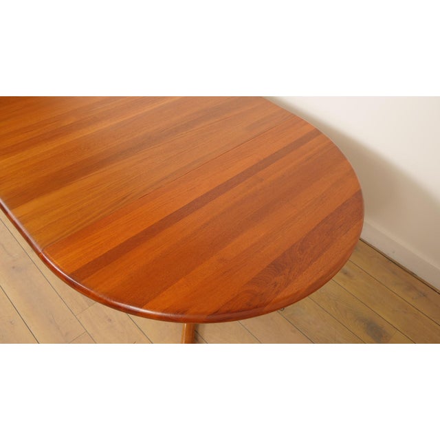 Brown Vintage Extendable Teak Dining Table attributed to Dyrlund, 1960s For Sale - Image 8 of 11