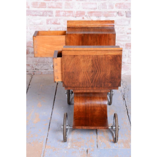 French Art Deco Serving Trolley in Walnut, 1920s For Sale - Image 9 of 13