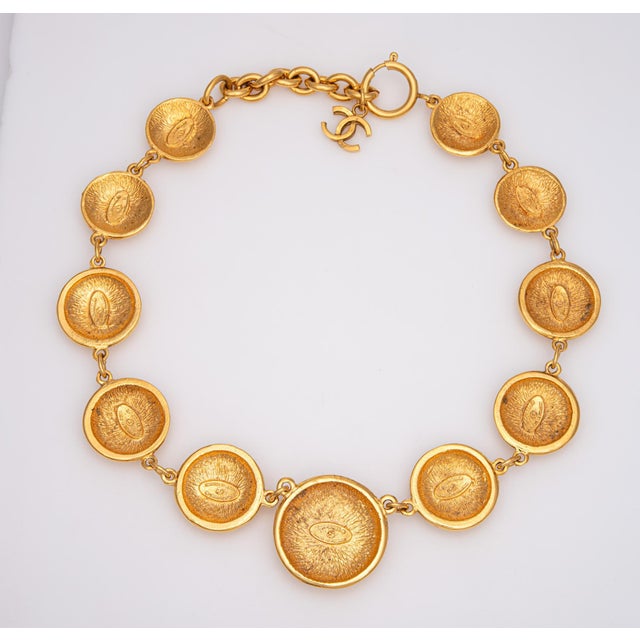 80s Chanel Vintage Medallion Necklace 17 