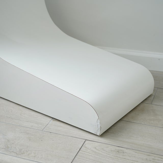 White Laminate Console Desk Table in the Style of Pierre Cardin For Sale In New York - Image 6 of 9
