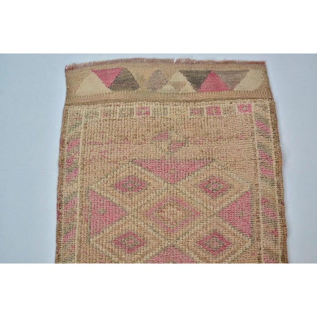 1950s Eart Colour Oushak Vintage Runner For Sale - Image 5 of 10