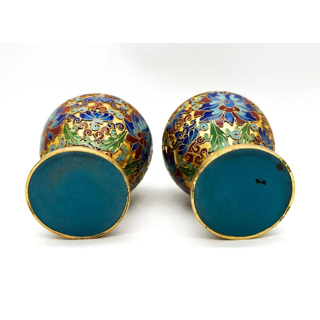 Pair of Mid-Century Chinese Cloisonné Vases – Blue, Green & Gold Enamel With Lotus Motif – Chinoiserie / Hollywood Regency For Sale - Image 9 of 10