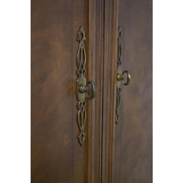 Jeffco Georgian Style 2 Door Bar Liquor Cabinet For Sale In Philadelphia - Image 6 of 12