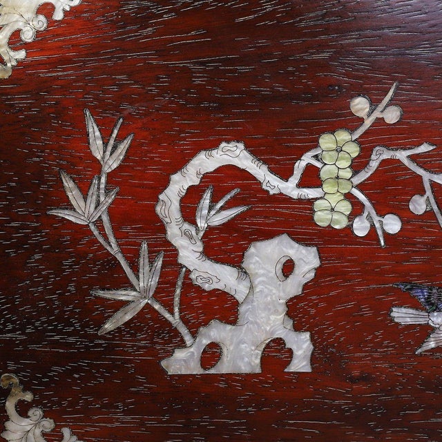 1990s Antique Zitan Wood Box With Mother-of-Pearl Bird and Flower Inlay For Sale - Image 5 of 10