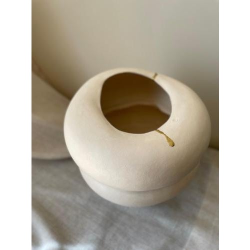 Modder Breaking Patterns Ceramic Sculpture by Françoise Jeffrey Dimensions: W 32 x 30 cm Materials: earthenware, 2023, off...