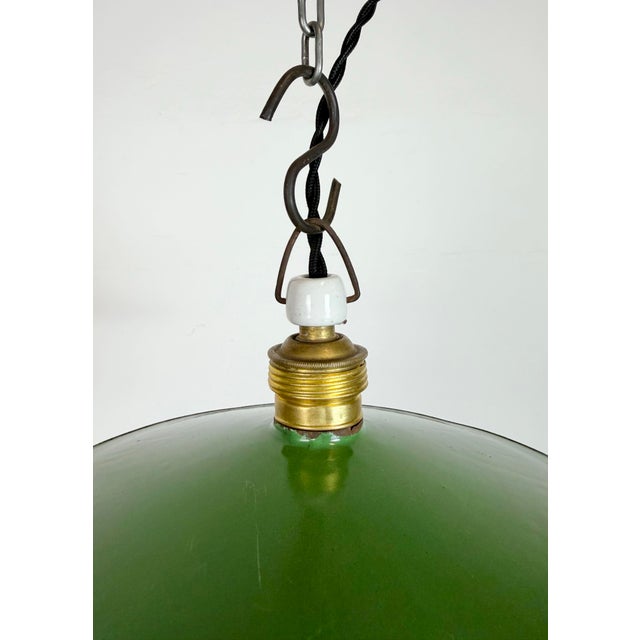 Industrial Industrial Green Enamel Light, 1930s For Sale - Image 3 of 14