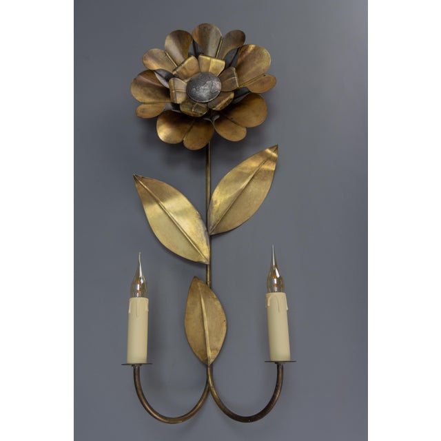 Mid-Century Modern Mid-Century Modern Brass and Metal Flower-Shaped Twin Arm Sconce, France, 1950s For Sale - Image 3 of 18
