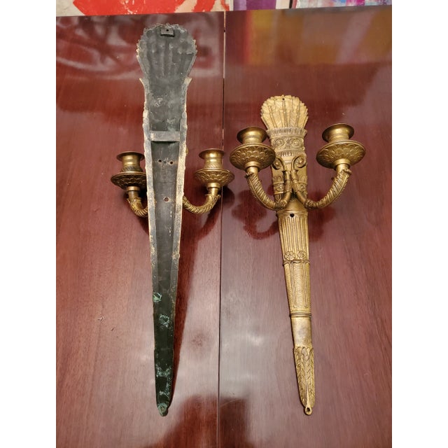 Early 19th Century Pair Antique French Empire Gilt Bronze Sconces With Quiver For Sale - Image 5 of 5