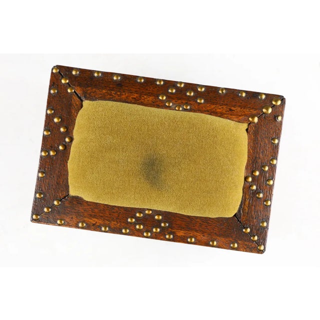 Brown French Art Deco Sewing Box in Sculpted Wood, 1890s For Sale - Image 8 of 11