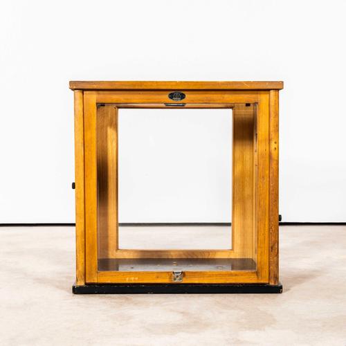 Decorative Latvian Display Case, 1950s For Sale - Image 10 of 10