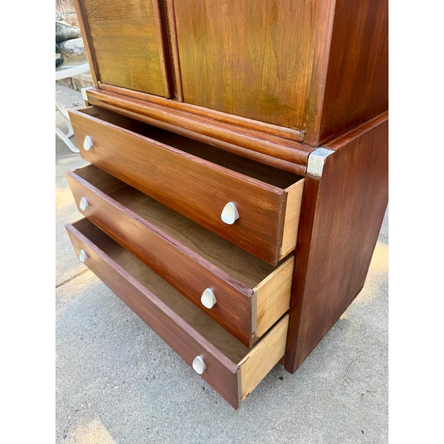 Vintage Morris of California Gentlemen's Chest For Sale In Denver - Image 6 of 7