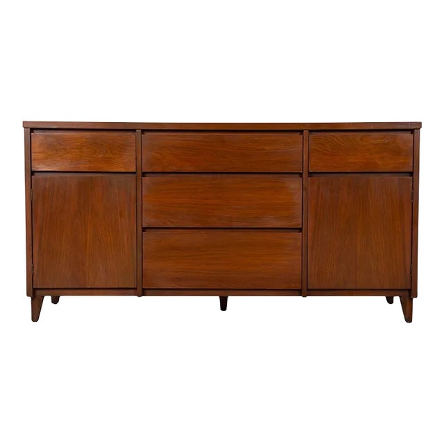 1960s Mid-Century Sideboard Credenza Dresser by Stanley For Sale