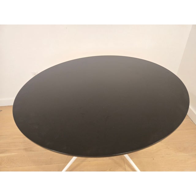 Contemporary Hay About a Table (Aat20) 43-in Round Dining Table For Sale - Image 3 of 6