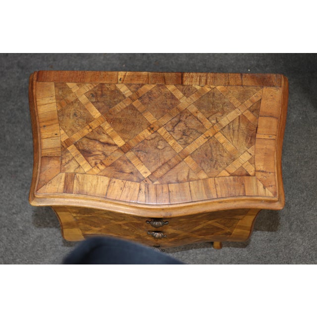 Pair of Italian Bombe Parquetry 3 Drawer Nightstands For Sale - Image 10 of 14