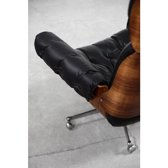 Mid-Century Modern Swiss Lounge Chair in Leather and Bentwood by Martin Stoll for Stoll Giroflex, 1960s For Sale - Image 10 of 18