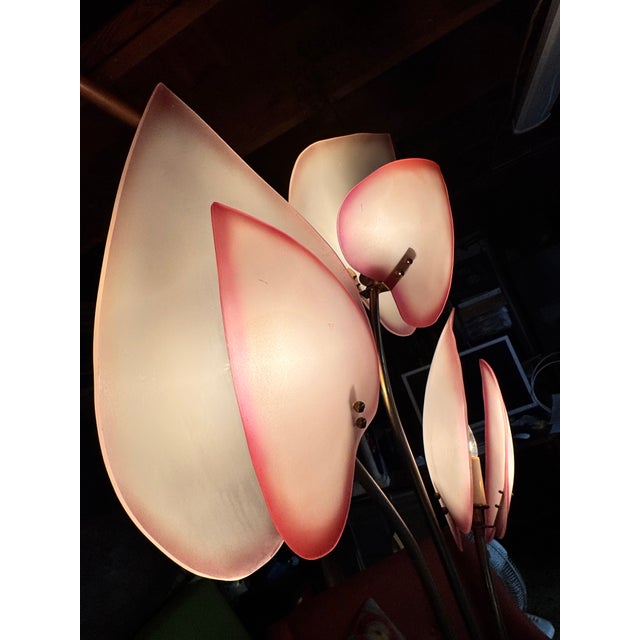 Vintage Regency Hollywood Lotus Lamp With Pink Lucit Petals. Possibly Geru Lights From the 1950s. For Sale - Image 4 of 12