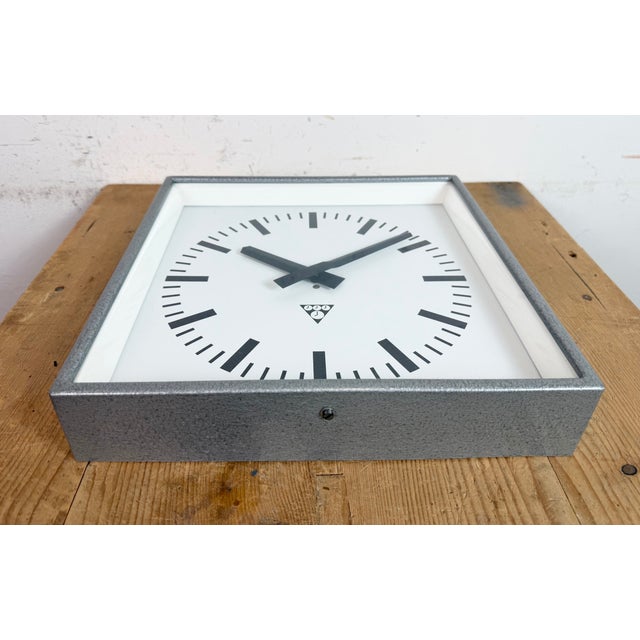 Gray Industrial Grey Square Wall Clock from Pragotron, 1980s For Sale - Image 8 of 15