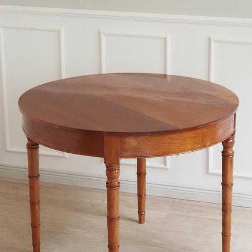 Biedermeier Round Table in Cherrywood For Sale - Image 6 of 12