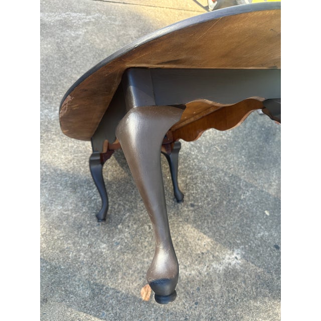Queen Anne Patriotic Horse Coffee Table, Oval, Queen Anne Legs For Sale - Image 3 of 10
