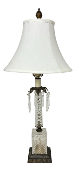 Vintage Hollywood Regency Diamond Pattern Columnar and Block Base pressedGlass Lamp