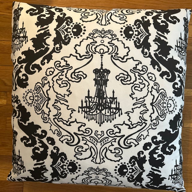 Handcrafted Decorative Pillow Case For Sale In New York - Image 6 of 7