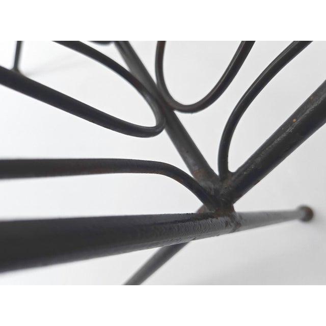 Vintage Magazine Rack in Black Lacquered Steel and Brass from Jean Royère, 1950s For Sale - Image 6 of 12