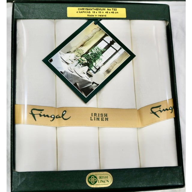 Vintage Fingal Irish Linen Table Cloth & 12 Napkins in Chrysanthemum Pattern - 13 pcs For Sale - Image 4 of 4