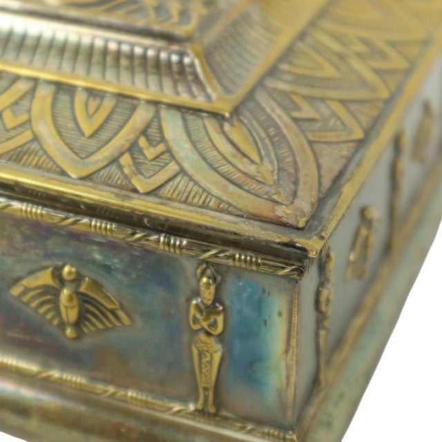 Metal Art Deco Silver-Plated Chest Trinket Box with Egyptian Motifs For Sale - Image 7 of 17