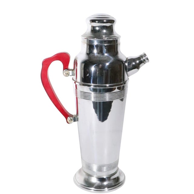 Mid 20th Century Mid 20th Century Art Deco Chrome and Bakelite Cocktail Shaker For Sale - Image 5 of 6
