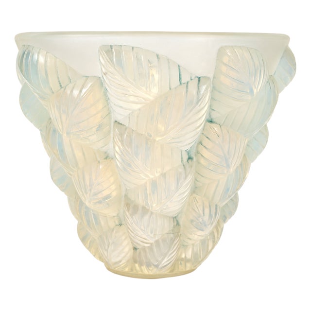 Moissac Vase by René Lalique for Lalique, 1927 For Sale