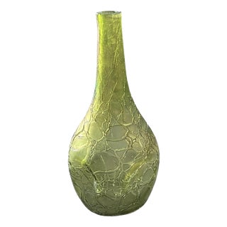 Art Nouveau Crete Iridescent Green Glass Vase by Loetz Witwe, 1900 For Sale