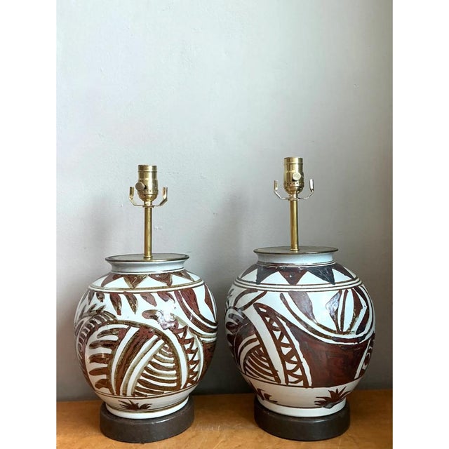 Vintage Hand-Painted Ceramic Lamps - Pair For Sale - Image 11 of 15