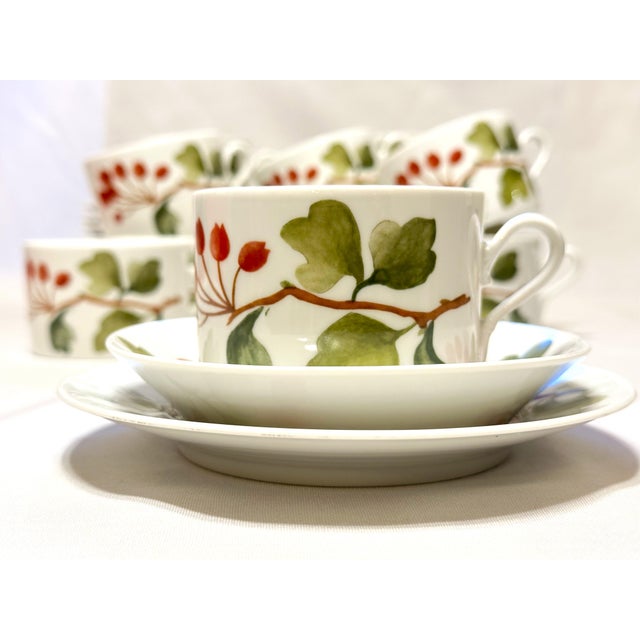 1980s Richard Ginori Red Currant Trios Cups, Saucers & Plates - Set of 10 For Sale - Image 13 of 13