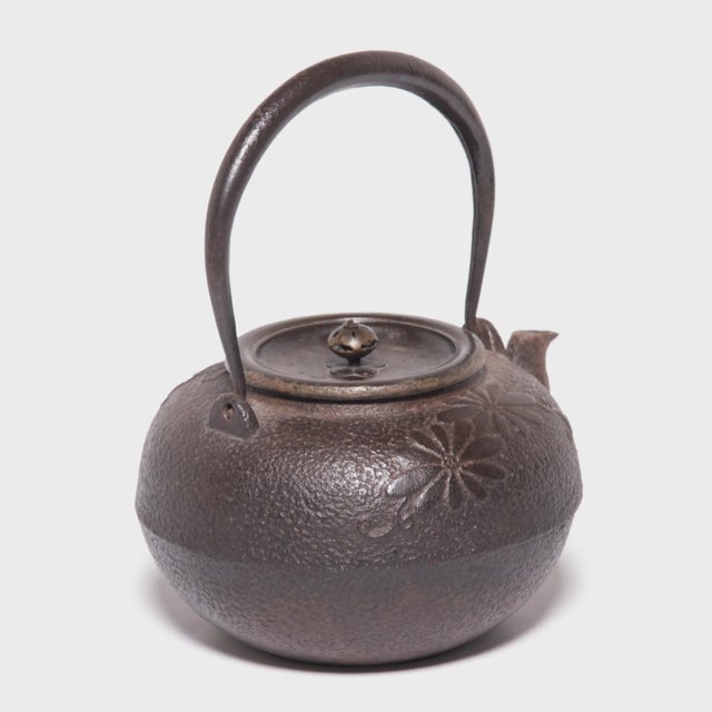 Japanese Meiji Iron Teapot With Chrysanthemum Blossoms For Sale In Chicago - Image 6 of 9