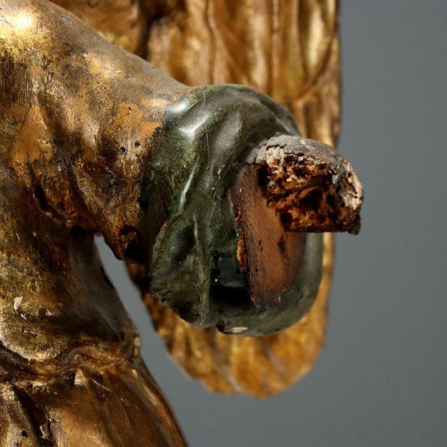 Angels in Carved, Lacquered and Gilded Wood, Set of 2 For Sale - Image 12 of 16