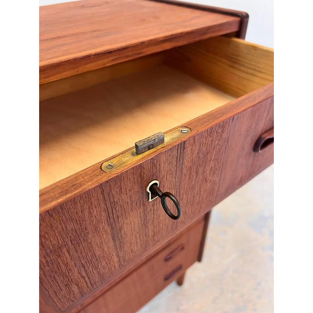 Teak Chest of Drawers with Lock, Denmark, 1960s For Sale - Image 5 of 11